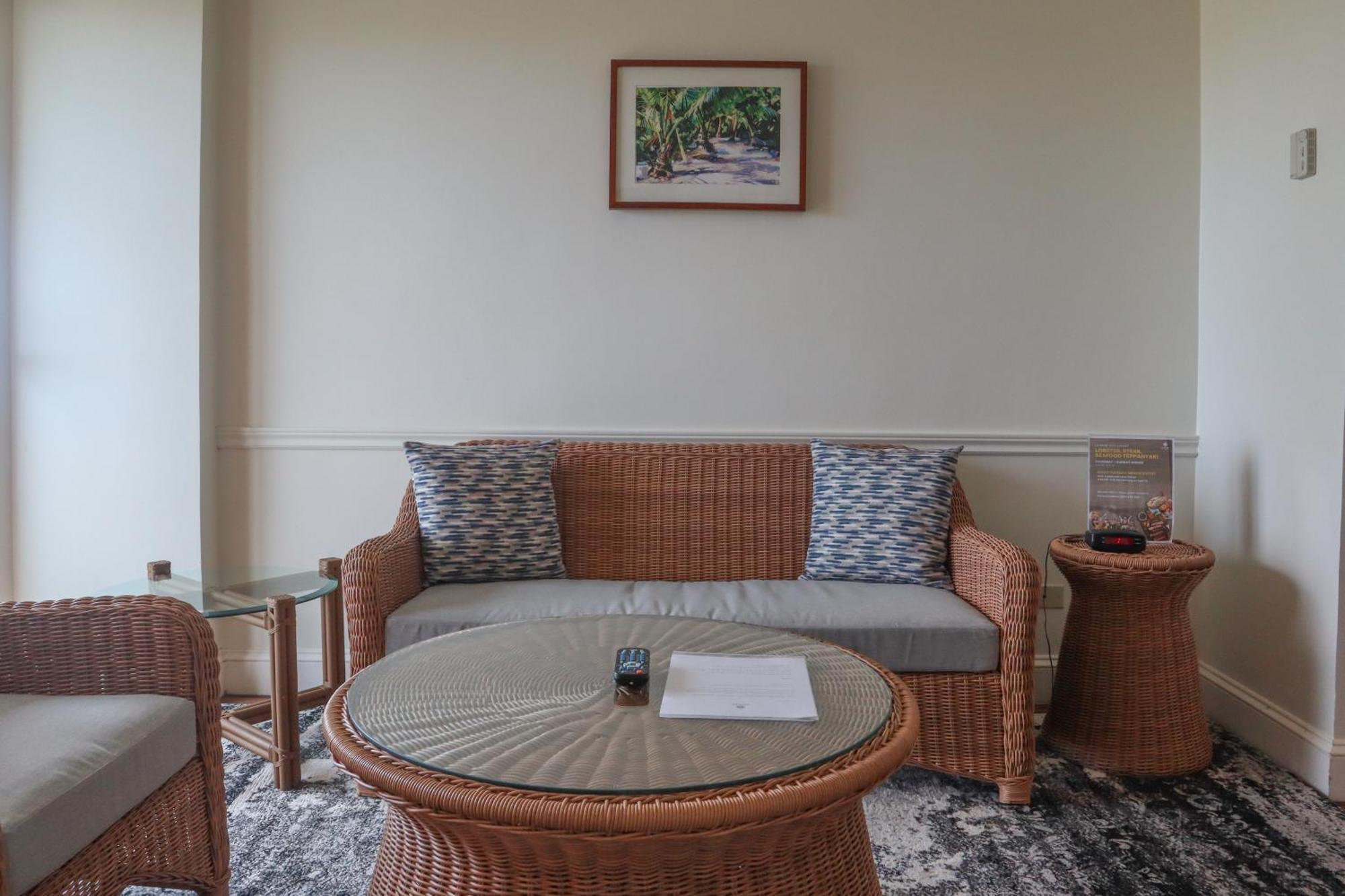 Lotte Hotel Guam Tumon Zewnętrze zdjęcie