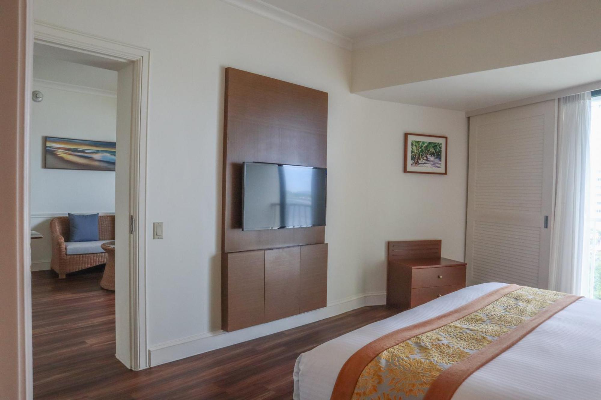 Lotte Hotel Guam Tumon Zewnętrze zdjęcie