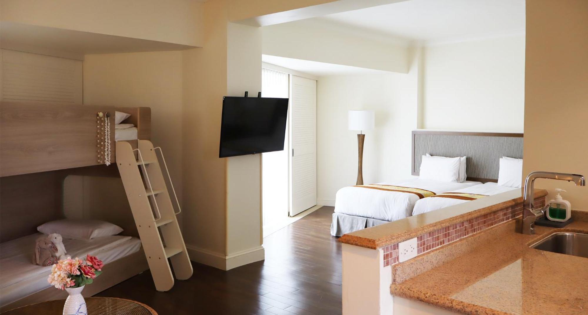 Lotte Hotel Guam Tumon Zewnętrze zdjęcie